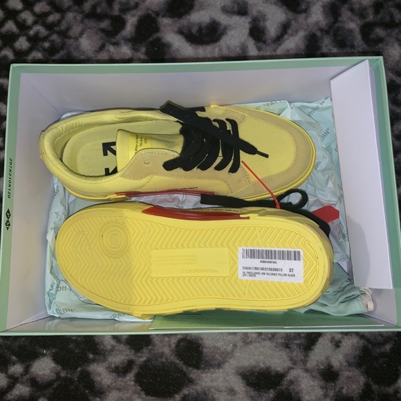 OFF - WHITE vulc low yellow canvas FW19 - Picture 6 of 7